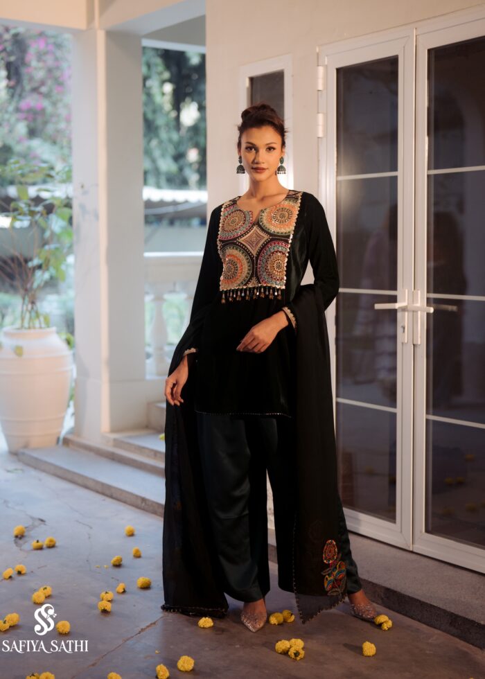 Emerald Green Velvet Kurta with Multicolor Hand Embroidery & Mirror Work Chest Pane