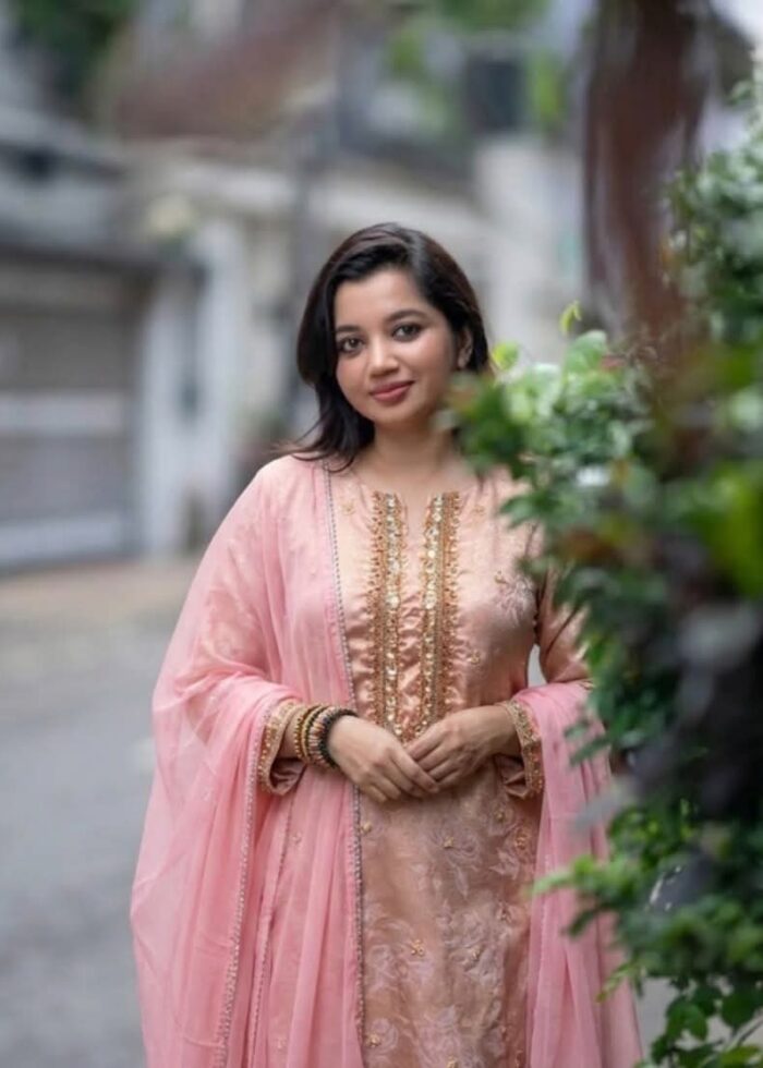 Blush Pink Zardozi Embroidered Kurta Set With Dupatta